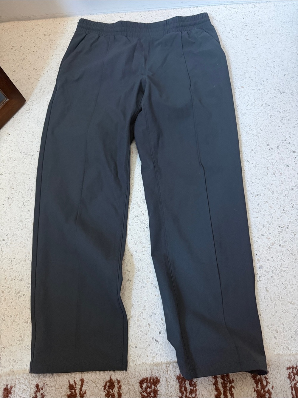 Vuori Elastic-Waist Dress Pants